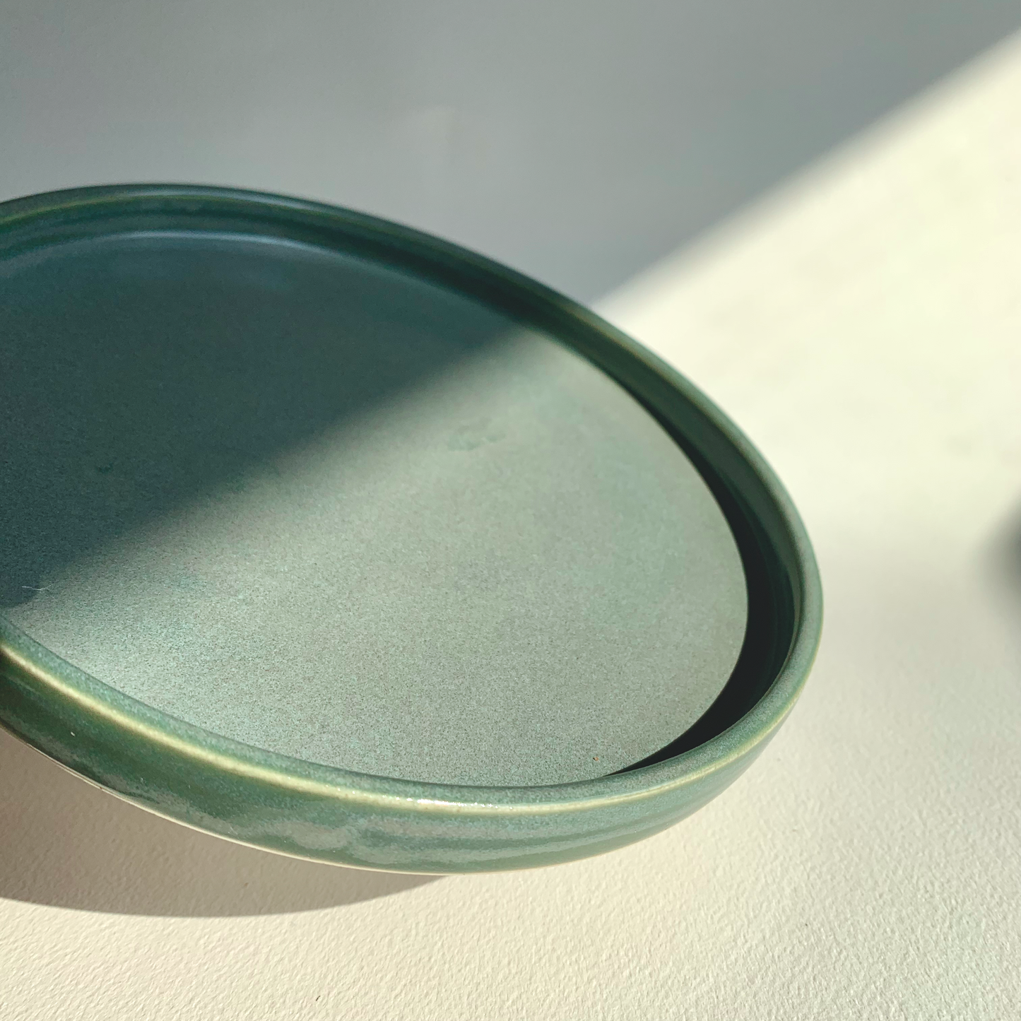 Modern Plate 5.75" (6)