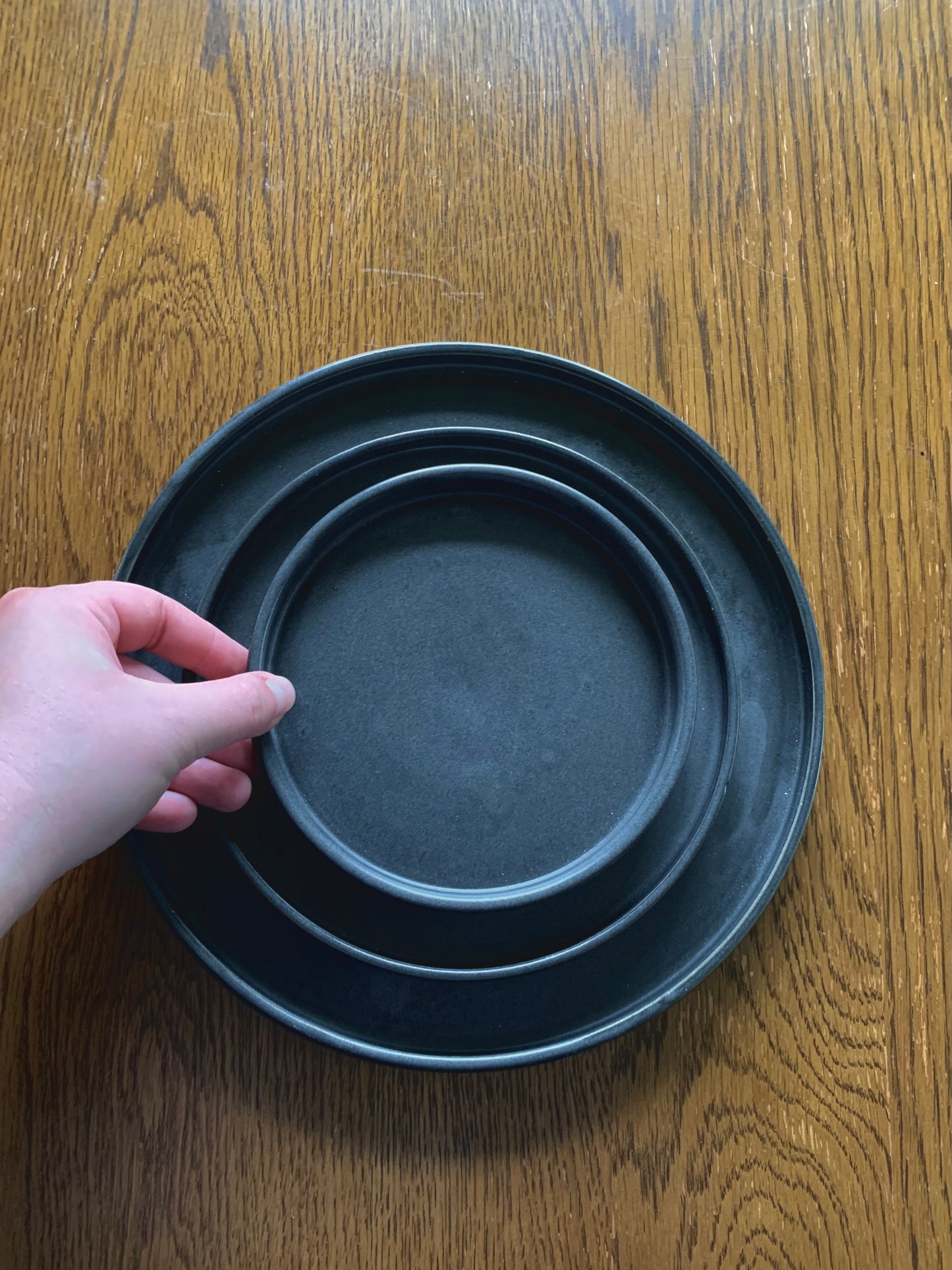 Modern 9" Plate (Pre-order Set)